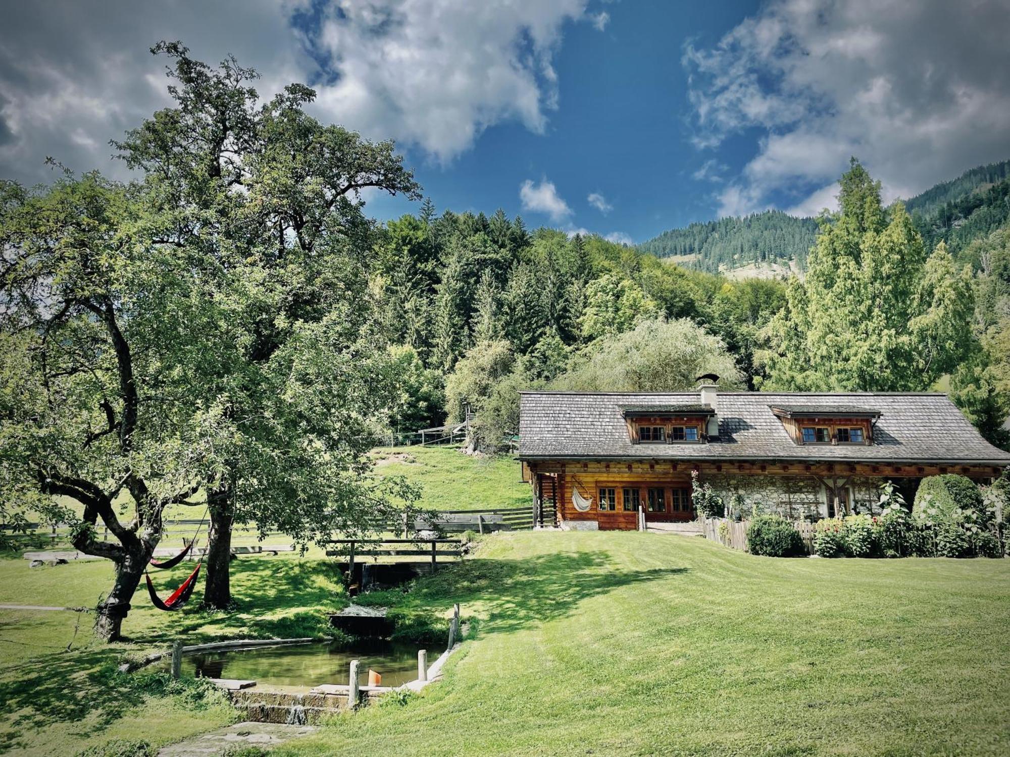 Rafting Camp Palfau Guest House Eksteriør bilde